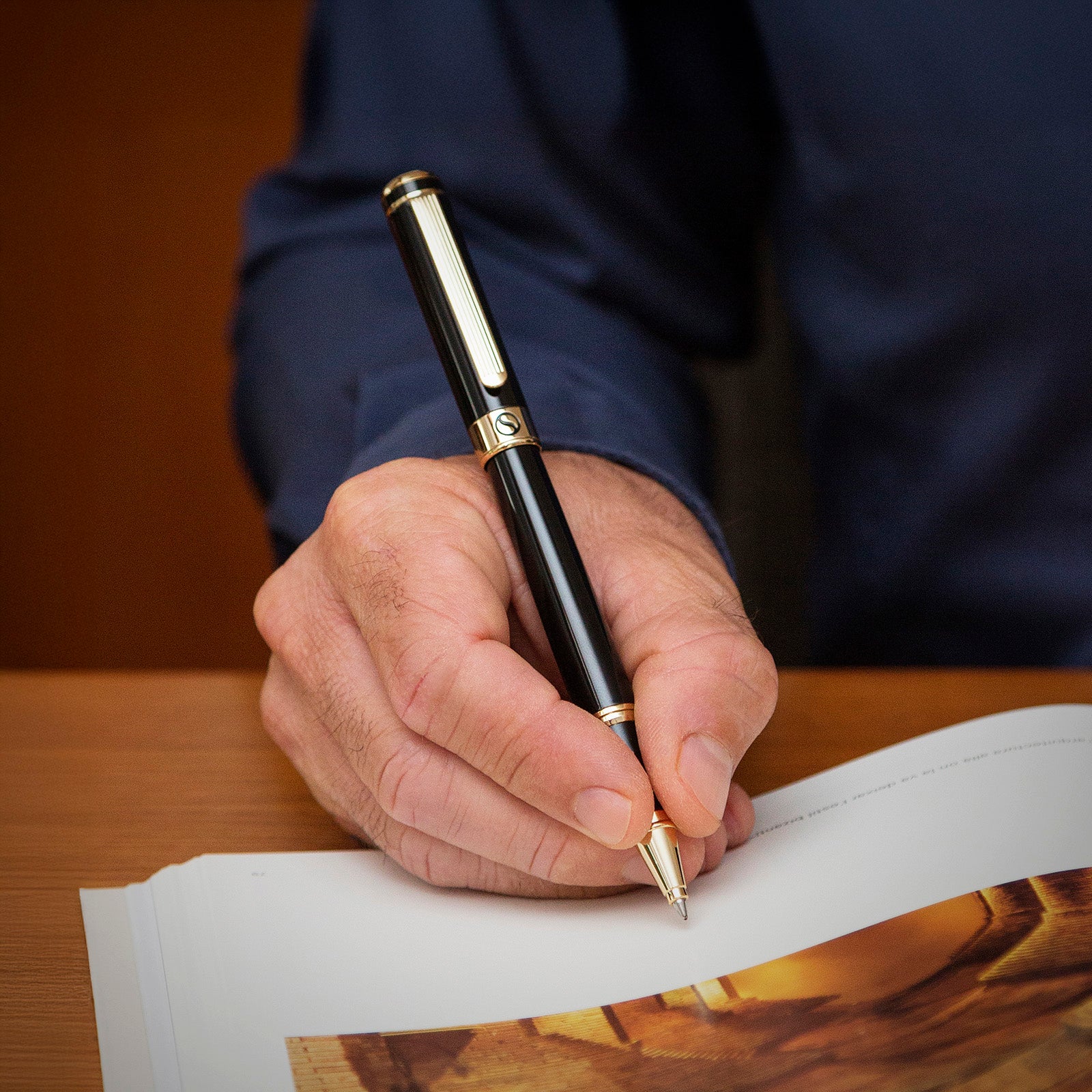 Classic Black Lacquer Rollerball Pen