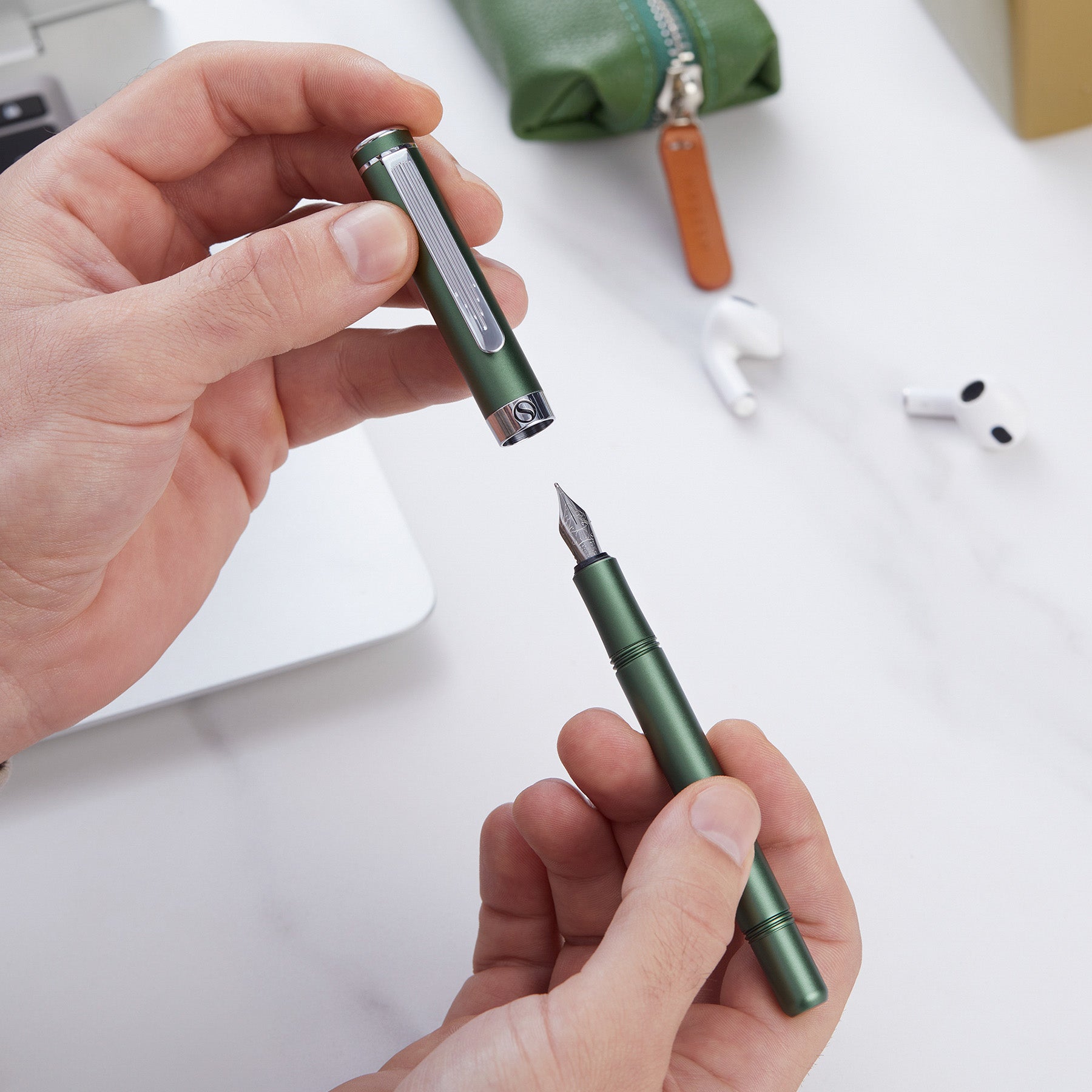 Scriveiner Luxury EDC Fountain Pen (Medium), Stunning Matt Green Pocket Pen, Chrome Finish