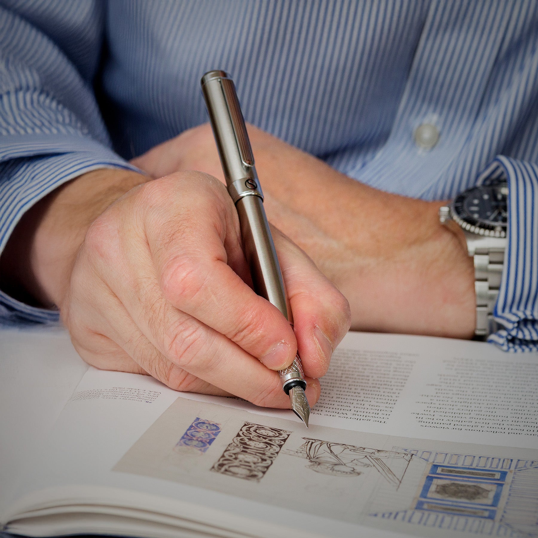 Classic Stainless Steel Fountain Pen - Fine Nib