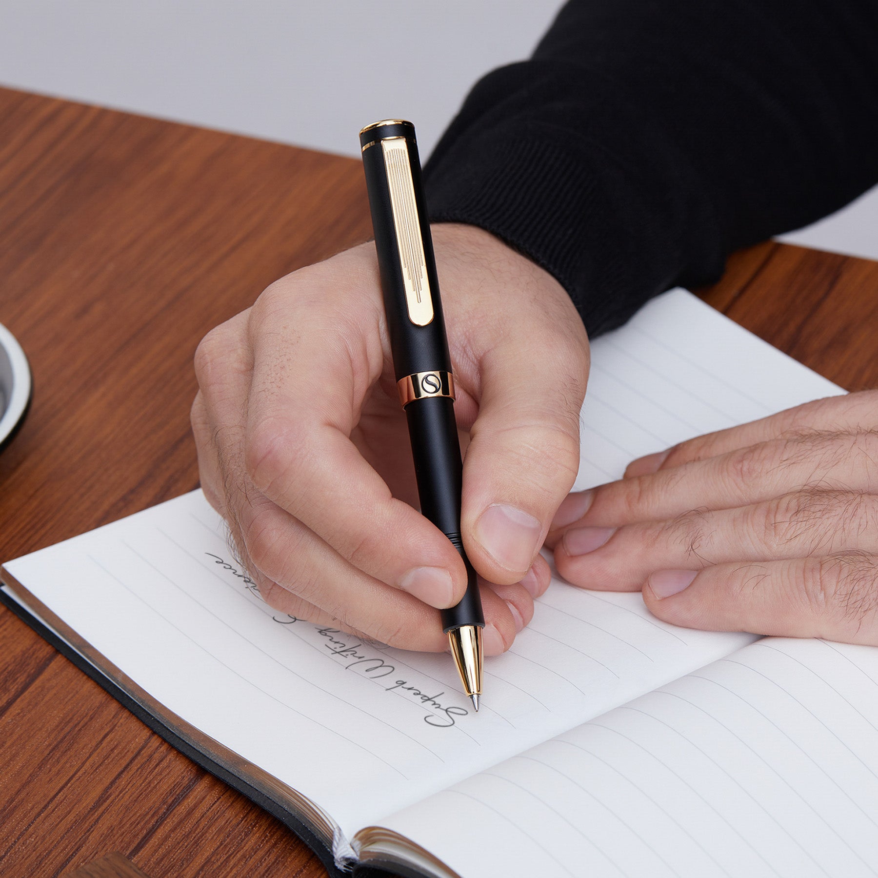 Stylo roller de luxe Scriveiner EDC Black, superbe stylo de poche avec finition en or 24 carats