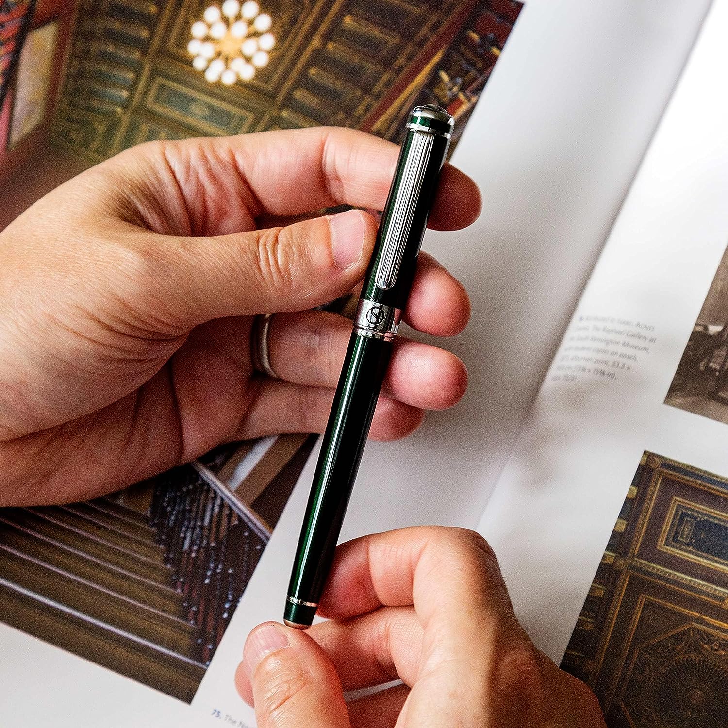 Scriveiner Black Green Fountain Pen (Fine)- Stunning Luxury Pen with Chrome Finish