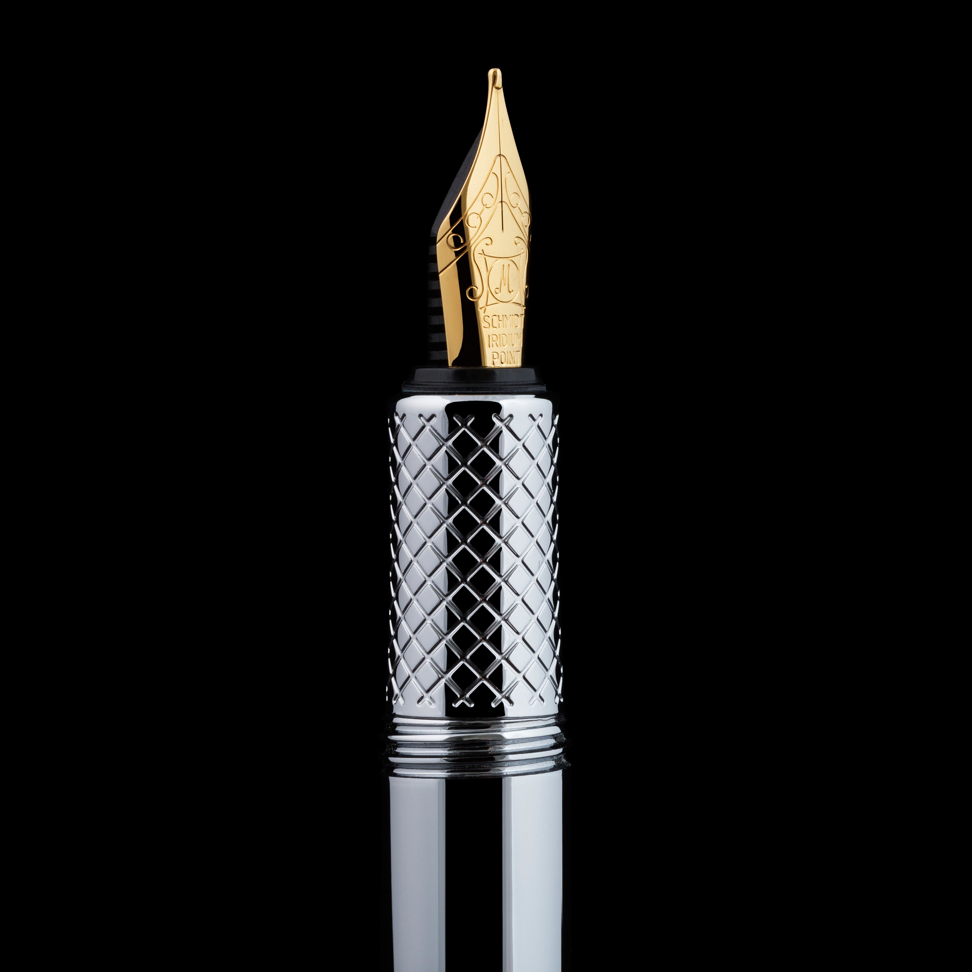 Scriveiner Silver Chrome Fountain Pen (Medium), Award Winning Luxury Pen, Heavy Pocket Pen with Gold Finish